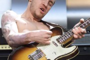 John Frusciante, ex Red Hot Chilli Peppers, sufre el acoso de una fan