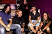 Santelmo, Jaime Olivares abandona el grupo y es sustituido por Iván Ramírez