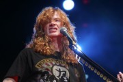 5655Dave Mustaine, Megadeth, recuperado de su operación