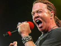 Axl Rose y su miedo escénico, declaraciones de su manager