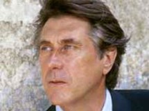 Bryan Ferry orquesta sus éxitos al estilo de los años veinte