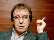 Bill Wyman: “Excepto el de Charlie Watts, todos los autógrafos de los Stones son falsos”