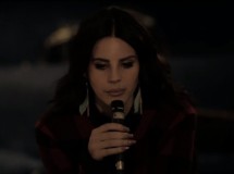 Lana Del Rey versiona el Chelsea Hotel No. 2 de Cohen