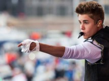 Justin Bieber respeta a su público musulmán en Estambul