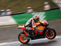 Pedrosa y Dovizioso comentan sus posiciones en la parrilla de Motegi