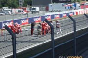 2009_0613motogpsabado0121