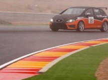 Aleix Espargaró triunfa en los 500 Kilómetros con turismos en Motorland Aragón