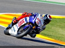 Jorge Lorenzo remata una temporada perfecta en MotoGP con la victoria en Valencia