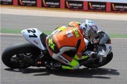 7736El piloto Óscar Ibáñez del CEV ha sufrido un grave accidente en Motorland