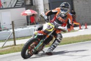 9257Francesc Cucharrera controla la segunda cita del Nacional de Supermotard en Oliva