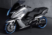 10495La Scooter de Batman, BMW Concept C