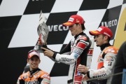 11738El Yamaha Factory Racing contento con el resultado de Spies y frustrados por el incidente de Lorenzo