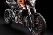 12326KTM 125 Duke: La mas chula del insti