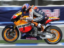 Casey Stoner se lesionó en Assen y ha corrido tocado en MotoGP