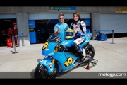 15758Elena Myers prueba la Suzuki de Bautista en Indianápolis