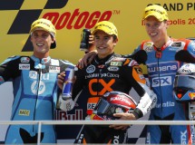 Marc Márquez asesta un nuevo golpe al mundial de Moto2 en Indy