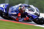 Jorge Lorenzo y Ben Spies trabajando al máximo en MotoGP en Brno