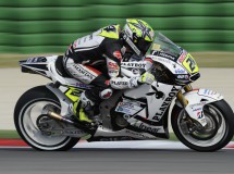 Toni Elías frustrado tras la clasificación en Misano