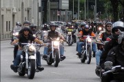 19997Detenidos por falsificación documental de motos Harley-Davidson
