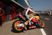 21154Casey Stoner domina en su tierra