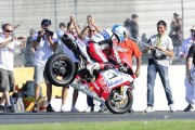 21488Carlos Checa renueva con el Ducati Althea Racing para 2012
