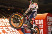 Toni Bou gana la prueba del Nacional de Trial en Girona