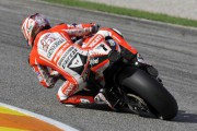23807Nicky Hayden podría pasar hoy por el quirófano