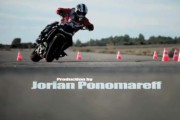 26624Jorian Ponomareff os felicita las fiestas con su Stunt