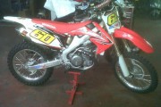 Julian Simon moto