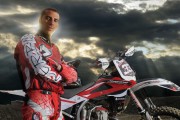 28549Marco Melandri se prepara para SBK con su Husqvarna