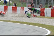 27135Lo peor de Moto2 2011