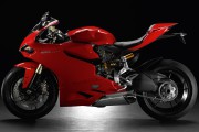 31113Yas Marina presencia la puesta de largo de la Ducati 1199 Panigale