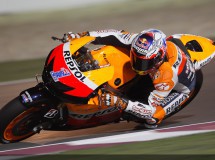 Jorge Lorenzo consigue la primera pole del 2012 en Losail