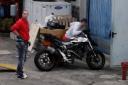 39666Foto espía de la Ducati Hypermotard 848 2013