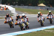 38956Scott Deroue hace doblete en la Red Bull Rookies Cup de Portugal