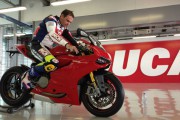 39497Vídeo: Ducati 1199 Panigale vs BMW S1000RR y Aprilia RSV4