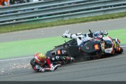 jorge lorenzo alvaro bautista accidente assen motogp
