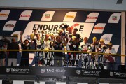 carrera 8 horas alemania Podio