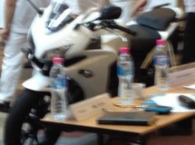¿Una Honda CBR500 y una CB500?