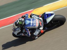 Lorenzo y Spies aprovechan al máximo el test en Motorland