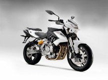 Benelli presentará su BN600 en el EICMA 2012
