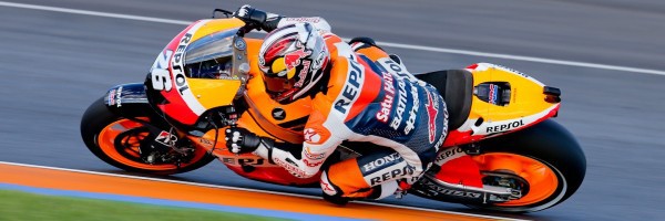 Dani Pedrosa brilla en MotoGP Valencia en unas condiciones difíciles