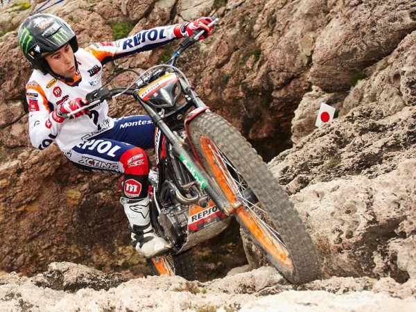 Toni Bou Calendarios FIM Trial 2013