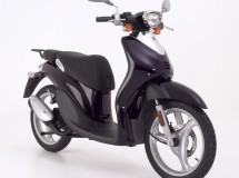 La Yamaha Why, tu urbanita de 50cc