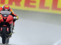 Duwelz gana la carrera de Superstock 600 en Assen