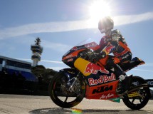 Sissis, Salom y Khairuddin corren en casa y quieren dar guerra en Moto3
