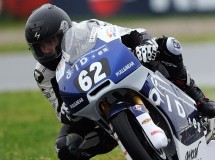 Martín, Rivas y Silva poleman provisional del CEV Repsol en Aragón