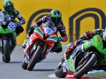Lowes y Barrier poleman de SSP y STK 1000 en Monza