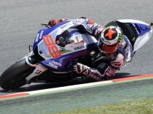 Jorge Lorenzo el mejor del test MotoGP en Catalunya, con la Suzuki en pista