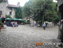 Villa medieval Pérouges, una de las más bonitas de Europa
